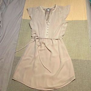 Light silky dress by H&M. Size 4.